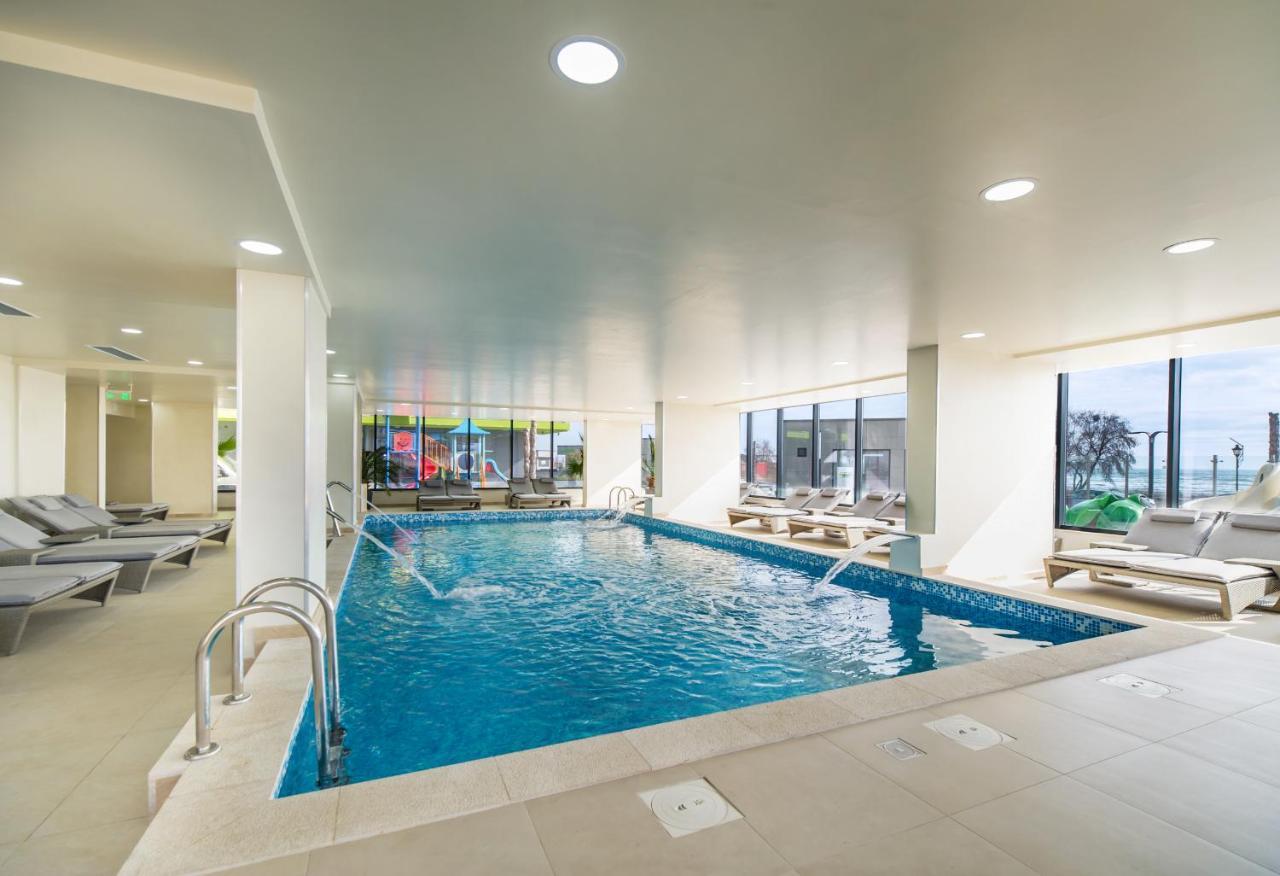 Sophie Apartment Spa N Pool Beach Resort Năvodari Esterno foto